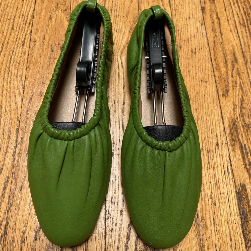 Fabulous Everlane Green Leather Scrunch Ballet Flats - Picture 3 of 12